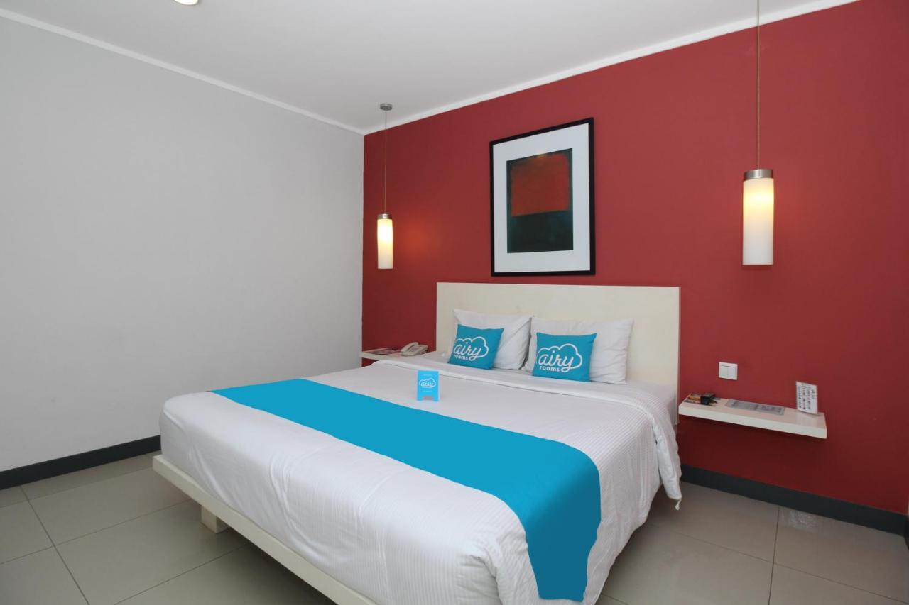 Airy Glodok Pinangsia Raya Jakarta Hotel Esterno foto