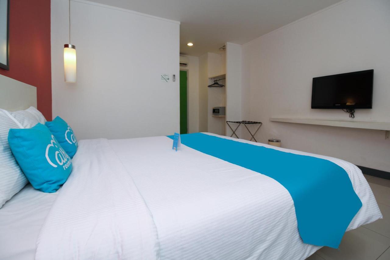 Airy Glodok Pinangsia Raya Jakarta Hotel Esterno foto